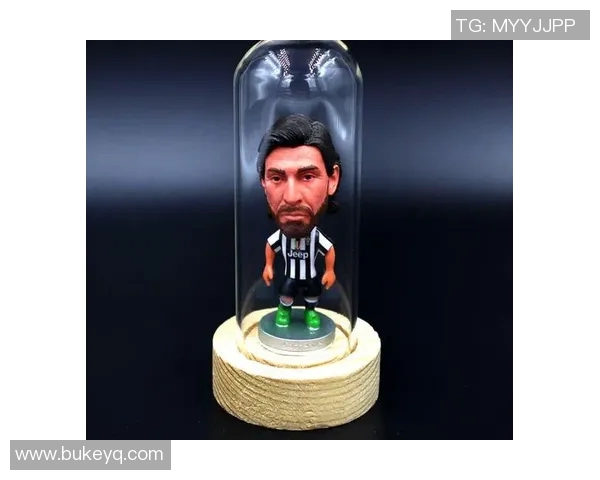 足球明星小礼物推荐有哪些适合球迷收藏和赠送的创意选择