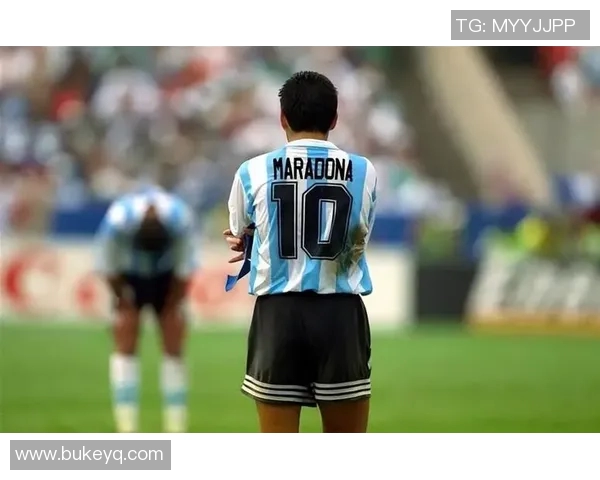 错过众多荣誉的足球巨星们背后的遗憾与坚持 错过众多荣誉的足球巨星们背后的遗憾与坚持