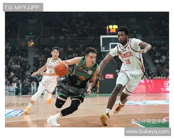 新疆对阵辽宁的精彩对决回顾与分析四月十四日赛场精彩瞬间 新疆对阵辽宁的精彩对决回顾与分析四月十四日赛场精彩瞬间